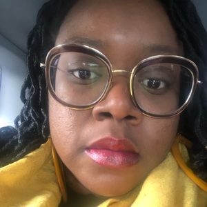 Meet your Posher, Tracey